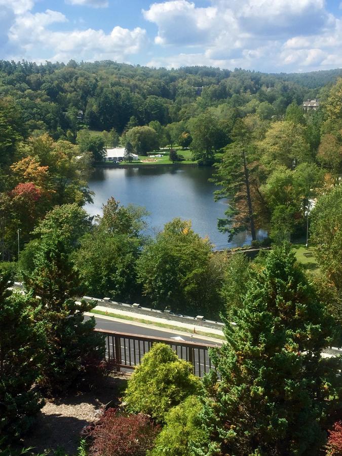 Cliff Dwellers Inn Blowing Rock
